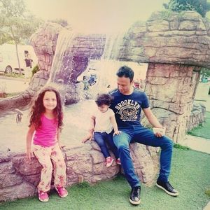 Meet your Posher, Emrah